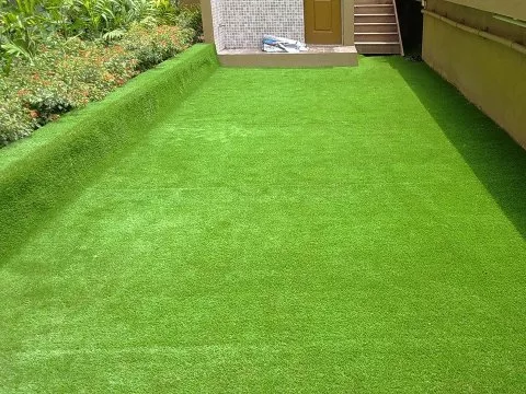 Трава искусственная Deco Deluxe ворс 25 мм (Ширина 2 и 4 м)